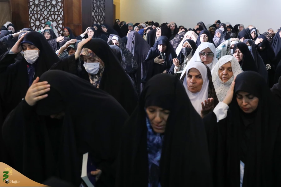 مراسم دعای کمیل زائران ایرانی در مکه مکرمه 45