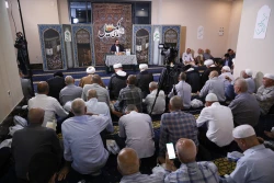 مراسم دعای کمیل زائران ایرانی در مکه مکرمه 24