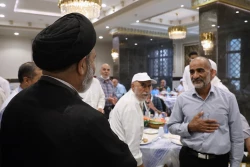 دیدار صمیمی سرپرست حجاج ایرانی با زائران کشورمان در مکه مکرمه _3 8