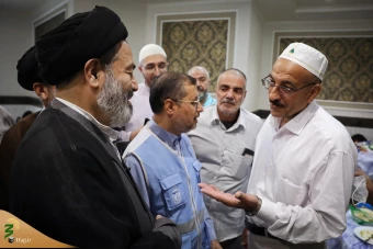 دیدار صمیمی سرپرست حجاج ایرانی با زائران کشورمان در مکه مکرمه _3 9