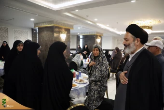 دیدار صمیمی سرپرست حجاج ایرانی با زائران کشورمان در مکه مکرمه _3 14