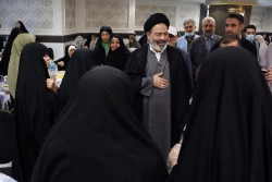 دیدار صمیمی سرپرست حجاج ایرانی با زائران کشورمان در مکه مکرمه _3 18