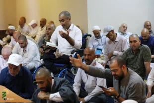 حجت‌الاسلام‌والمسلمین نواب در مراسم پُرفیض دعای کمیل مطرح کرد:
چگونه آثار معنوی حج را از آفات اعمال حفظ کنیم؟ 7