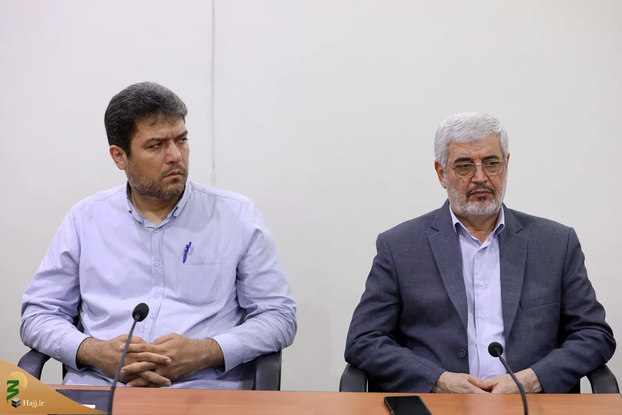 در جلسه ویژه شورای برنامه ریزی حج و زیارت در مکه مکرمه مطرح شد:
محکومیت حمله رژیم جنایتکار صهیونی به ایران اسلامی/ آمادگی همه جانبه ستاد عملیات حج برای سناریوهای مختلف حضور زائران در سرزمین وحی و انتقال حجاج 8