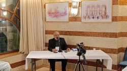 در جشن شب عید غدیر مطرح شد:
چشم هموطنان به دست شماست، در غدیر برای کشورمان دعا کنیم 3