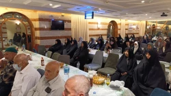 در جشن شب عید غدیر مطرح شد:
چشم هموطنان به دست شماست، در غدیر برای کشورمان دعا کنیم 6