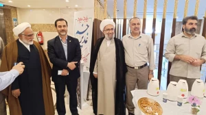 بزرگداشت عید غدیر و شهدای جهان اسلام در بعثه مقام معظم رهبری در مدینه +تصاویر