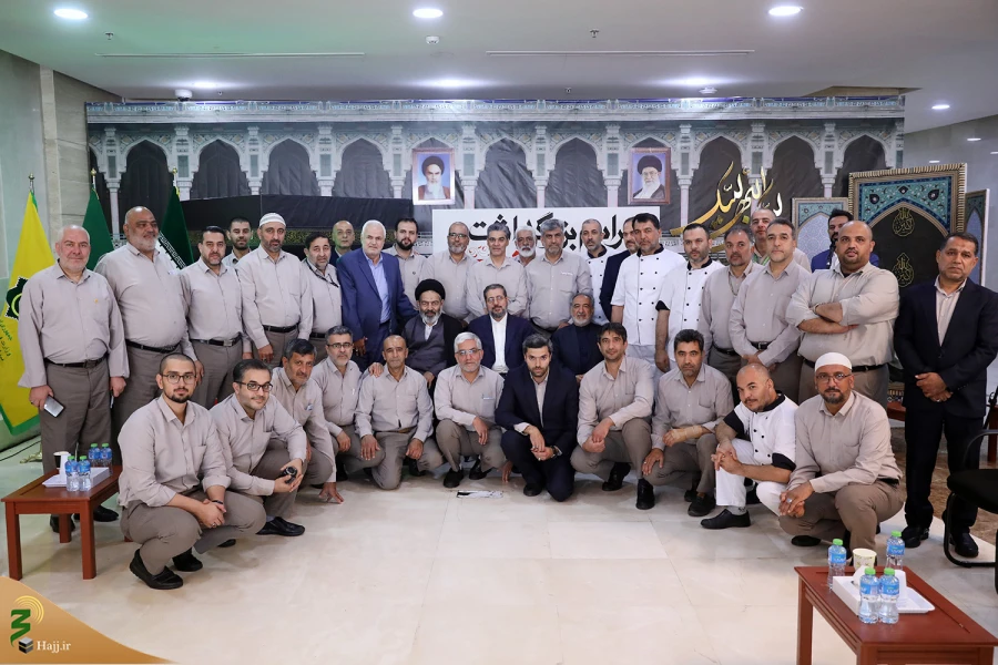 گرامیداشت عیدالله الاکبر در بعثه مقام معظم رهبری در مکه 3
