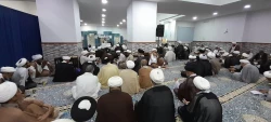 در نشست مشترک روحانیون کاروان‌ها عنوان شد؛
معرفت‌افزایی به زائران اولویت نخست برنامه‌های روحانیون در روزهای باقی مانده سفر باشد 7