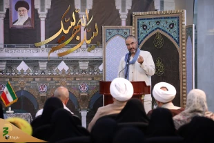 سرپرست حجاج ایرانی در نشست کاروان دانشگاهیان در مکه مکرمه مطرح کرد:
پویایی مستمر و بهره گیری از دانش روز در حوزه حج و زیارت 3