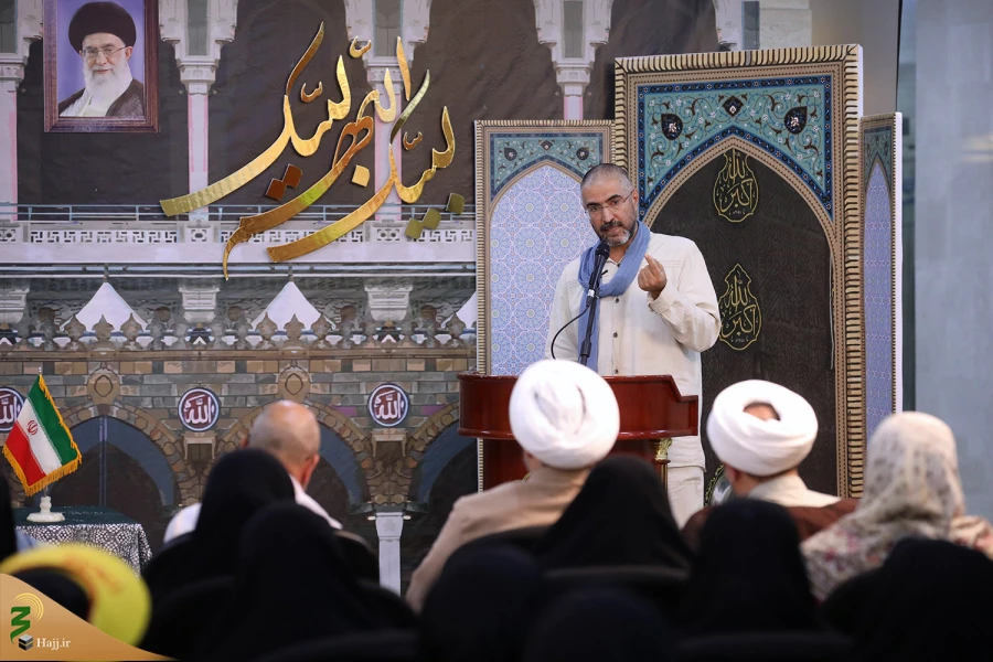 سرپرست حجاج ایرانی در نشست کاروان دانشگاهیان در مکه مکرمه مطرح کرد:
پویایی مستمر و بهره گیری از دانش روز در حوزه حج و زیارت 3