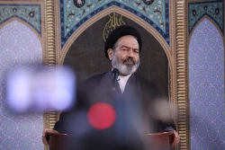 سرپرست حجاج ایرانی در نشست کاروان دانشگاهیان در مکه مکرمه مطرح کرد:
پویایی مستمر و بهره گیری از دانش روز در حوزه حج و زیارت 8