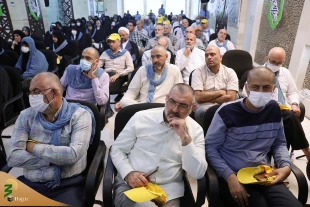 سرپرست حجاج ایرانی در نشست کاروان دانشگاهیان در مکه مکرمه مطرح کرد:
پویایی مستمر و بهره گیری از دانش روز در حوزه حج و زیارت 10