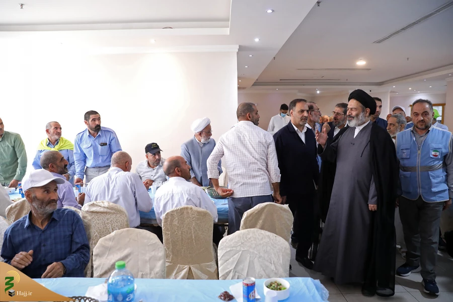 منتشر نشود/
بازدید سرپرست حجاج ایرانی از هتل «قصر العیان»/شادمانی حجاج برای زیارت عتبات 3