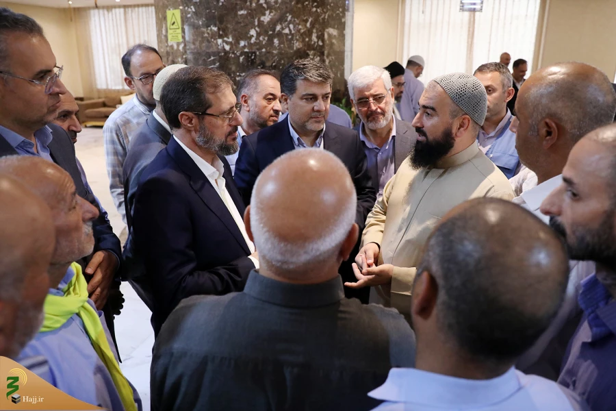 منتشر نشود/
بازدید سرپرست حجاج ایرانی از هتل «قصر العیان»/شادمانی حجاج برای زیارت عتبات 7