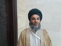 سروده عالم اهل سنت در مکه؛
از دشت سحر خشم ایران رسید/ بر قلب ستم آتش طوفان رسید 2