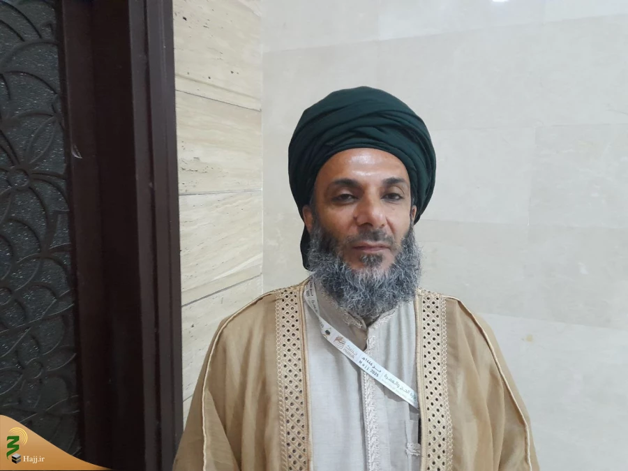 سروده عالم اهل سنت در مکه؛
از دشت سحر خشم ایران رسید/ بر قلب ستم آتش طوفان رسید 2