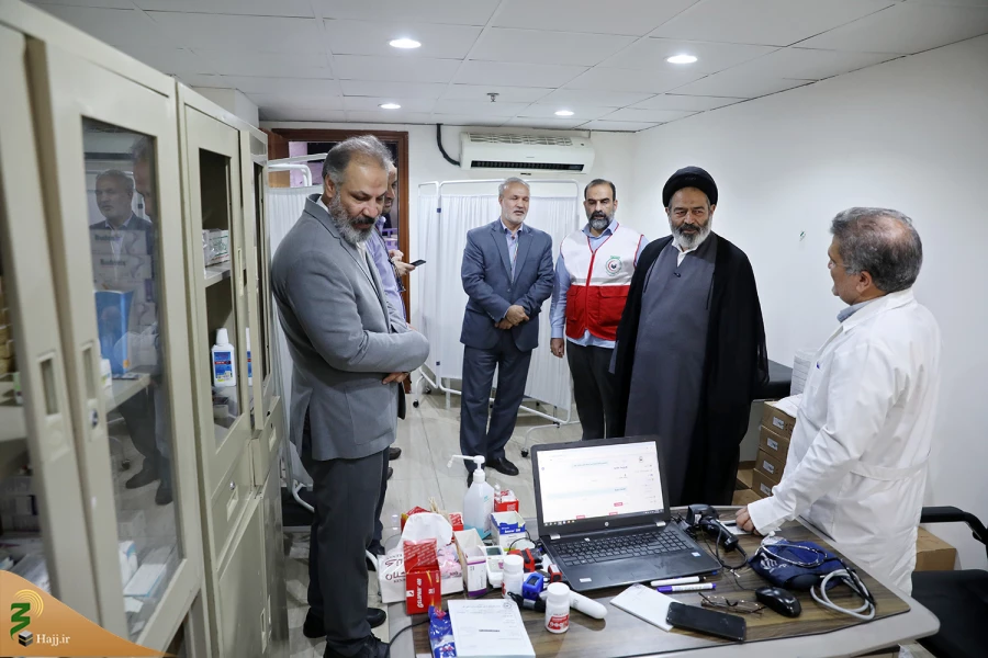 سرپرست حجاج ایرانی در دیدار زائران تشریح کرد:
برنامه بازگشت زائران ایرانی در روزهای آینده گسترش می‌یابد 9