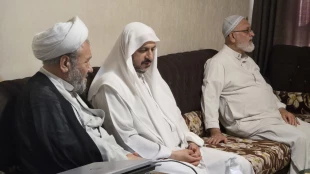 دیدار بعثه آیت الله مکارم شیرازی با مسئول بعثه رهبری در عراق 3