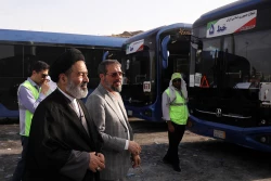 بازدید سرپرست حجاج ایرانی از ایستگاه‌های حمل‌ونقل عمومی زائران در مکه 7