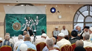 در محفل انس و معرفت مطرح شد:
پنج دستاورد زیارت رسول خدا(ص) 6