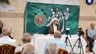 در محفل انس و معرفت مطرح شد:
پنج دستاورد زیارت رسول خدا(ص) 8