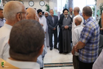 دیدار صمیمی سرپرست حجاج ایرانی با زائران کشورمان در مکه مکرمه _4 11