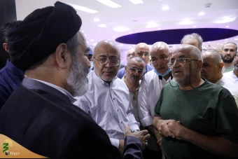 دیدار صمیمی سرپرست حجاج ایرانی با زائران کشورمان در مکه مکرمه _4 15