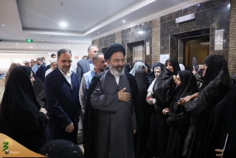 دیدار صمیمی سرپرست حجاج ایرانی با زائران کشورمان در مکه مکرمه _4 32