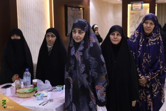 دیدار صمیمی سرپرست حجاج ایرانی با زائران کشورمان در مکه مکرمه _4 19
