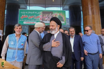 دیدار صمیمی سرپرست حجاج ایرانی با زائران کشورمان در مکه مکرمه _4 22