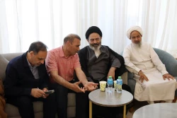 توصیه نماینده ولی فقیه به زائران:
از فرصت‌های باقی مانده در سرزمین وحی نهایت بهره را داشته باشید 4