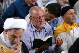 نماینده ولی‌فقیه در امور حج و زیارت:
تنبیه متجاوزان و پیروزی حزب‌الله وعده‌ی صادق الهی است 8