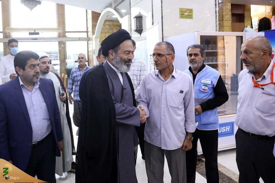 دیدار نماینده ولی‌فقیه با زائران هتل سدرةالاحسان در مکه مکرمه 5