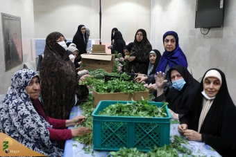 دیدار صمیمی سرپرست حجاج ایرانی با زائران کشورمان در مکه مکرمه _5 24