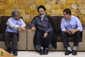 دیدار صمیمی سرپرست حجاج ایرانی با زائران کشورمان در مکه مکرمه _5 34