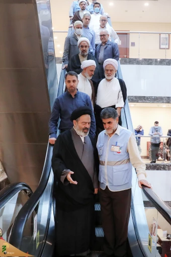 دیدار صمیمی سرپرست حجاج ایرانی با زائران کشورمان در مکه مکرمه _5 13