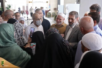 دیدار صمیمی سرپرست حجاج ایرانی با زائران کشورمان در مکه مکرمه _5 33