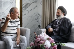 در دیدار نماینده ولی‌فقیه در محل اسکان زائران اعلام شد:
زائران ایرانی برای هرگونه جانفشانی در دفاع از کشور عزیزمان مقابل شیطان آماده‌ایم 2