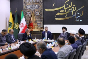 در جلسه شورای برنامه‌ریزی بعثه مقام معظم رهبری و سازمان حج عنوان شد:
تقدیر از برگزاری حج روان و تأکید بر ادامه خدمت‌رسانی در انتقال زائران از طریق کشور عراق
