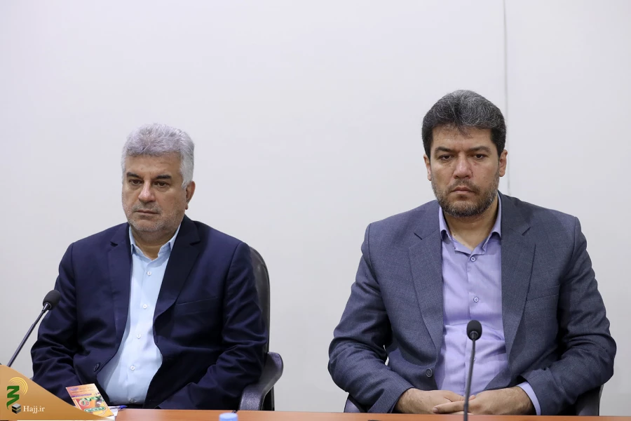 در جلسه شورای برنامه‌ریزی بعثه مقام معظم رهبری و سازمان حج عنوان شد:
تقدیر از برگزاری حج روان و تأکید بر ادامه خدمت‌رسانی در انتقال زائران از طریق کشور عراق 9