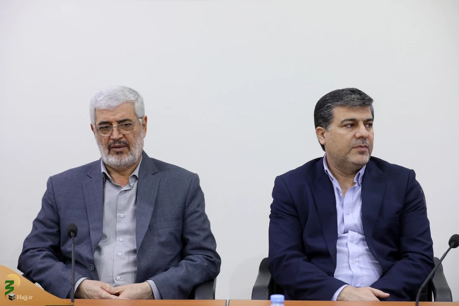 در جلسه شورای برنامه‌ریزی بعثه مقام معظم رهبری و سازمان حج عنوان شد:
تقدیر از برگزاری حج روان و تأکید بر ادامه خدمت‌رسانی در انتقال زائران از طریق کشور عراق 10