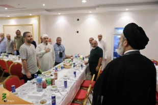 During A Meeting With Supreme Leader's Representative: Iranian Pilgrims Voice Readiness to Make Any Sacrifice in Defense of Iran Against Satan 6