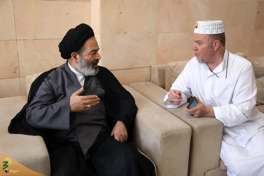 ادامه حضور نماینده ولی‌فقیه در امور حج و زیارت در بین حاج ایرانی خانه خدا 6