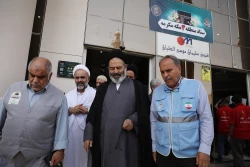 ادامه حضور نماینده ولی‌فقیه در امور حج و زیارت در بین حاج ایرانی خانه خدا 7