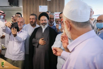 دیدار صمیمی سرپرست حجاج ایرانی با زائران کشورمان در مکه مکرمه _6 14