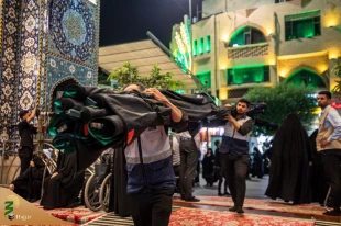سیاه پوش شدن حرم حضرت اباعبد الله الحسین (ع) در آستانه ماه محرم+عکس 8