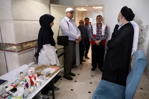 تقدیر نماینده ولی‌فقیه از فعالیت‌های  کادر درمان و مسئولان درمانگاه‌های مستقر در هتل‌ها