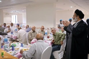 تقدیر نماینده ولی‌فقیه از فعالیت‌های  کادر درمان و مسئولان درمانگاه‌های مستقر در هتل‌ها 3