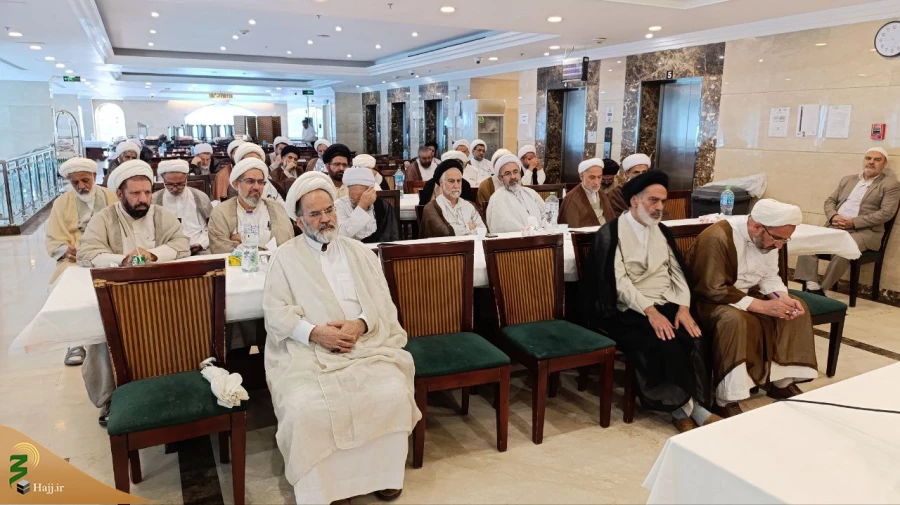 رئیس پژوهشکده حج و زیارت در جمع خادمان فرهنگی مطرح کرد:
عبرت‌های شکست و پیروزی سپاه پیامبر(ص) برای امروز ما 3